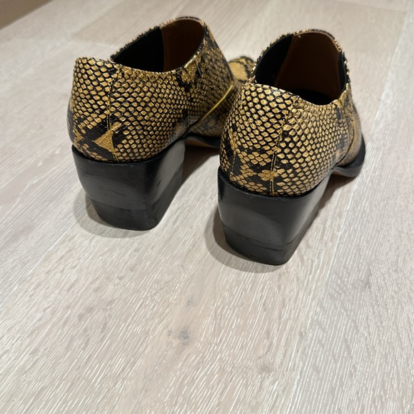 Chloe Leather Animal Print Western Boots
Size: IT 40 - Picture 5 of 6